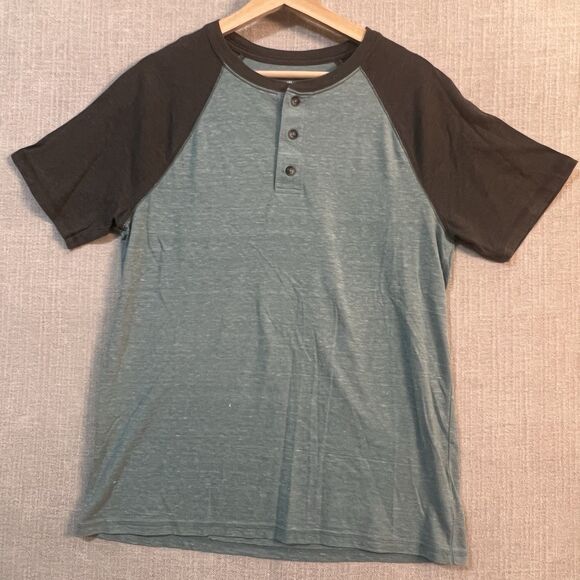 Urban Pipeline Other - Men's Urban Pipeline The Awesomely Soft Ultimate Henley Tee Grey & Blue Size M